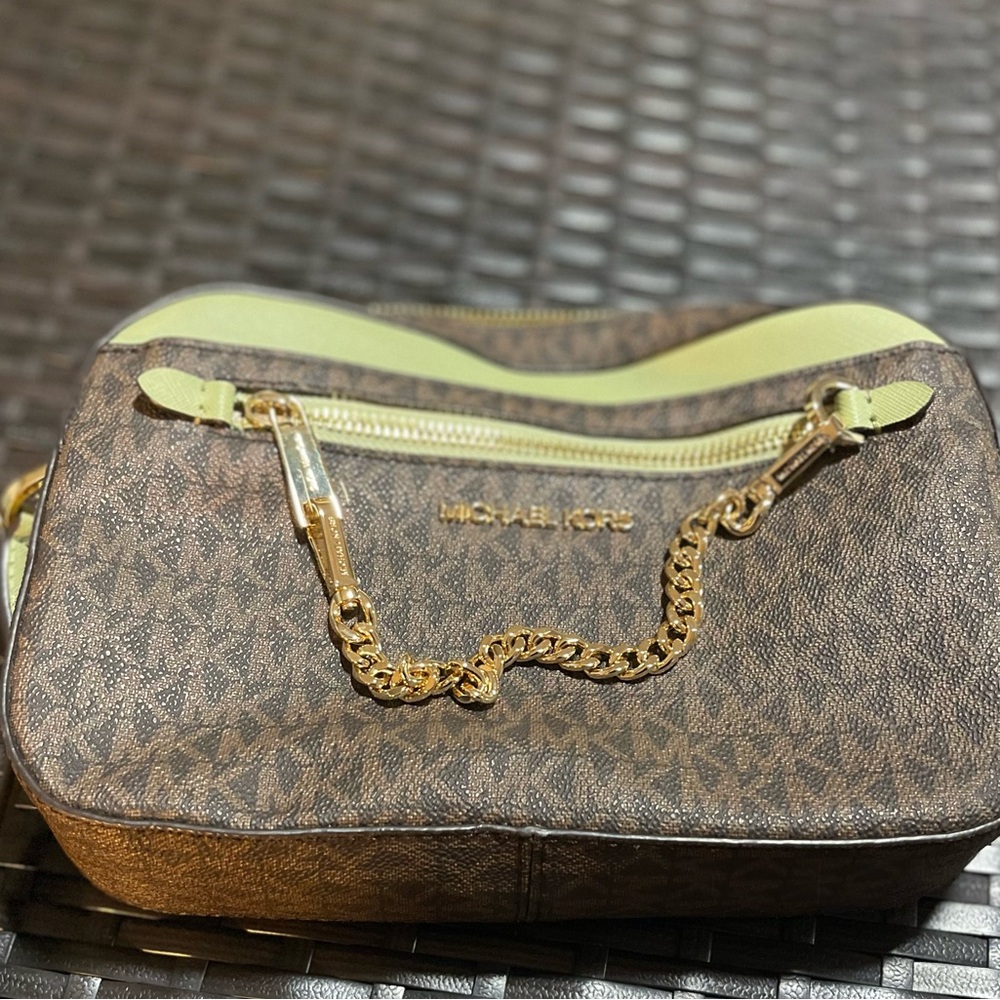 Michael Kors crossbody